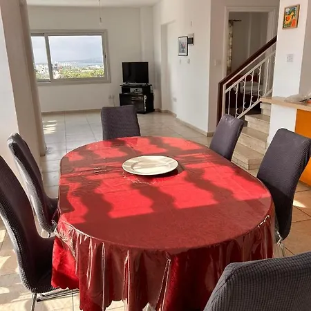 House In Chloraka Holiday home